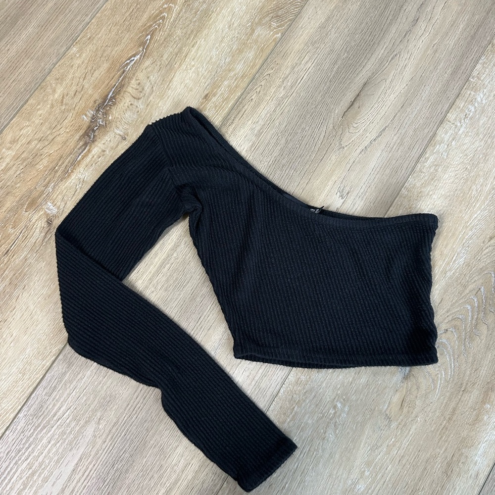 Black Ribbed One Shoulder Top